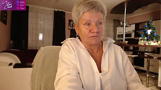 Snapshot of roxana_brooks chatting on 2, 1, 2025 roxana brooks online show from 2, 1, 2025