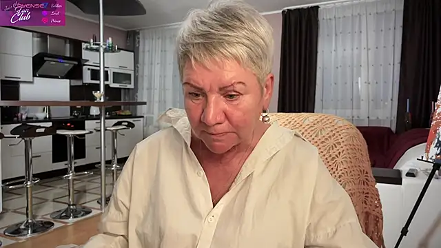 Snapshot of roxana_brooks chatting on 21, 1, 2025 roxana brooks online show from 21, 1, 2025