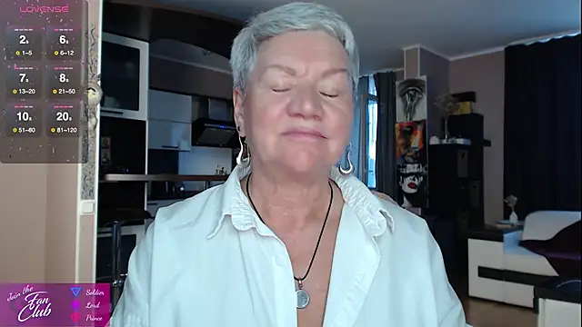 Snapshot of roxana_brooks chatting on 23, 9, 2025 roxana brooks online show from 23, 9, 2025