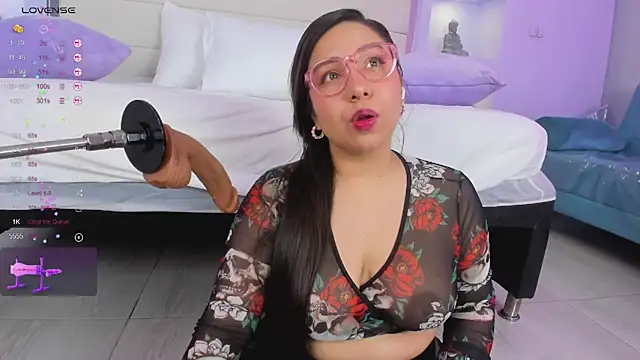 Isabella Daniell online show from 18, 1, 2025