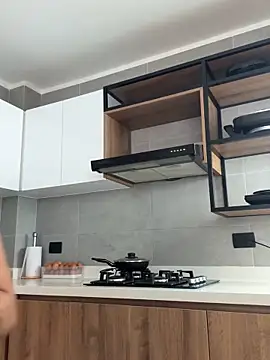 Snapshot of abi_katyy chatting on 28, 9, 2025 abi katyy online show from 28, 9, 2025