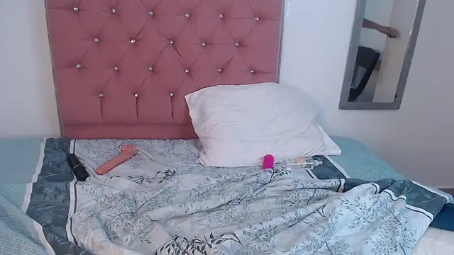 Snapshot of mary_live chatting on 2, 2, 2025 mary live online show from 2, 2, 2025