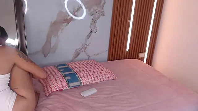 Snapshot of mary_live chatting on 25, 9, 2025 mary live online show from 25, 9, 2025