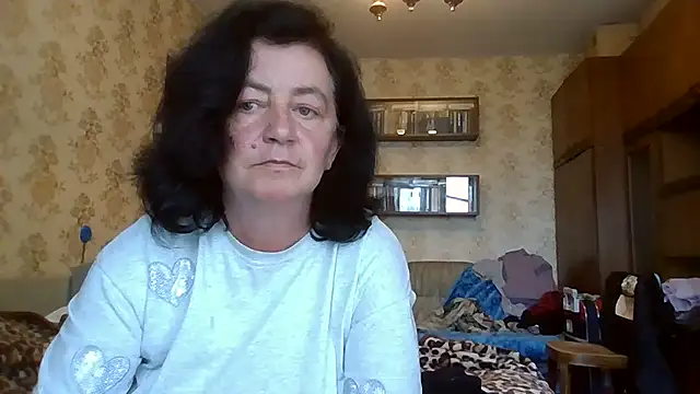 GypsiQueen2 online show from 14, 7, 2026