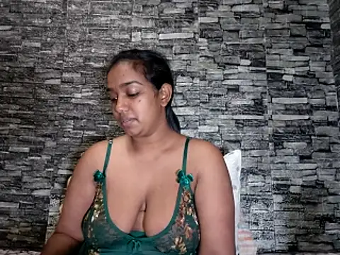 Snapshot of Xindias_fantasyX chatting on 30, 4, 2026 Xindias fantasyX online show from 30, 4, 2026