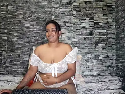 Snapshot of Xindias_fantasyX chatting on 25, 5, 2026 Xindias fantasyX online show from 25, 5, 2026