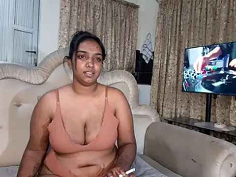Snapshot of Xindias_fantasyX chatting on 24, 6, 2026 Xindias fantasyX online show from 24, 6, 2026