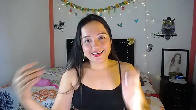 Snapshot of naughty_girl_4u chatting on 9, 1, 2025 naughty girl 4u online show from 9, 1, 2025