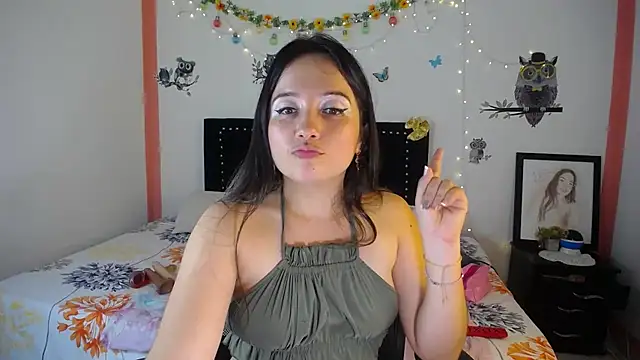 Snapshot of naughty_girl_4u chatting on 10, 1, 2025 naughty girl 4u online show from 10, 1, 2025