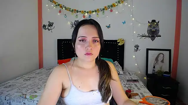 Snapshot of naughty_girl_4u chatting on 10, 3, 2025 naughty girl 4u online show from 10, 3, 2025