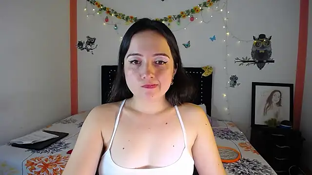 Snapshot of naughty_girl_4u chatting on 21, 3, 2025 naughty girl 4u online show from 21, 3, 2025