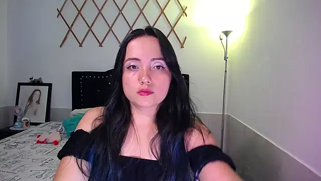 Snapshot of naughty_girl_4u chatting on 30, 9, 2025 naughty girl 4u online show from 30, 9, 2025