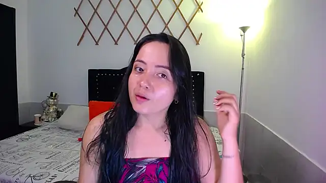 Snapshot of naughty_girl_4u chatting on 4, 10, 2025 naughty girl 4u online show from 4, 10, 2025