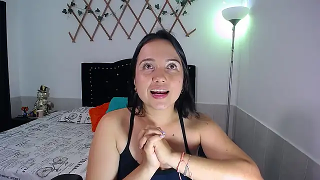 naughty girl 4u online show from 8, 1, 2026