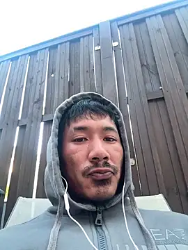 juniiorre online show from 6, 4, 2026