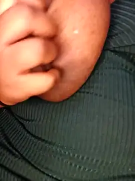 Snapshot of Aaaliyah445 chatting on 26, 12, 2024 Aaaliyah445 online show from 26, 12, 2024