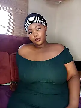 Snapshot of Aaaliyah445 chatting on 2, 1, 2025 Aaaliyah445 online show from 2, 1, 2025