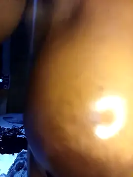 Snapshot of Aaaliyah445 chatting on 22, 11, 2025 Aaaliyah445 online show from 22, 11, 2025