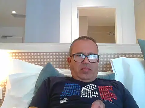 fireman18rj online show from 3, 5, 2026