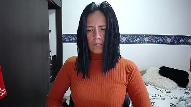 Snapshot of sharoon_cheerry chatting on 25, 10, 2025 sharoon cheerry online show from 25, 10, 2025