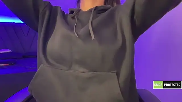 Hottie ishuu online show from 16, 11, 2025