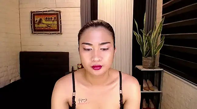 Yesha harper online show from 1, 1, 2025