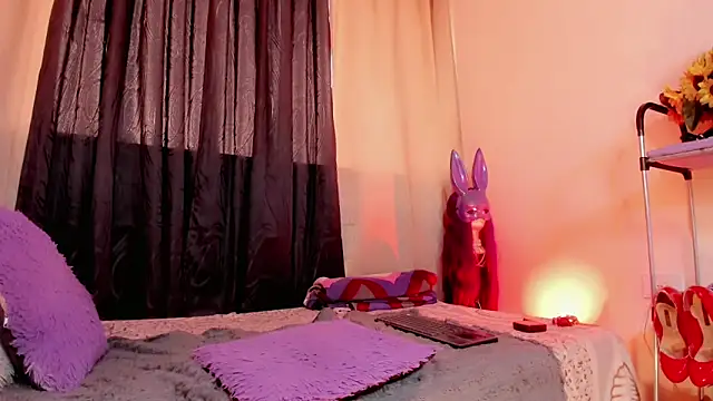 lesly xx online show from 3, 3, 2026