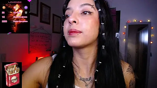 Snapshot of Misslana_wn1 chatting on 21, 12, 2025 Misslana wn1 online show from 21, 12, 2025