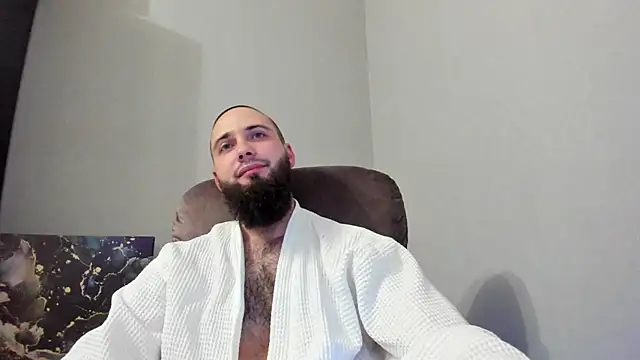 Snapshot of A_____________ chatting on 4, 1, 2025 A online show from 4, 1, 2025