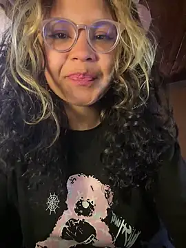 Hathorlove online show from 13, 9, 2025