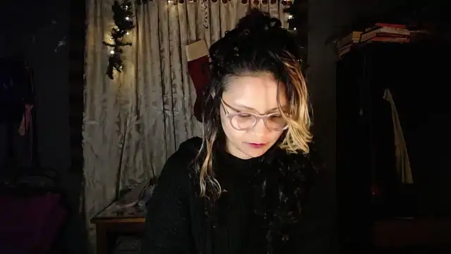 Hathorlove online show from 7, 1, 2026