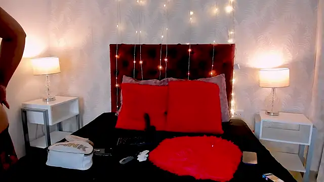 Snapshot of KarlyPrint chatting on 5, 2, 2026 KarlyPrint online show from 5, 2, 2026