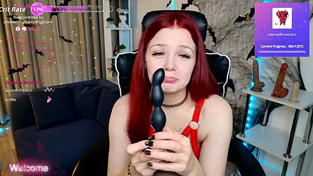 RedPeach online show from 25, 10, 2025