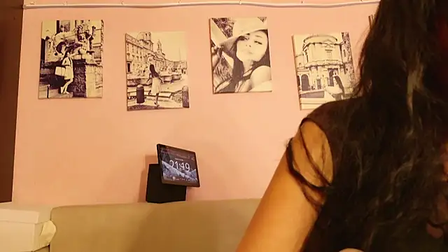 Snapshot of NaomiBlack35 chatting on 11, 9, 2025 NaomiBlack35 online show from 11, 9, 2025