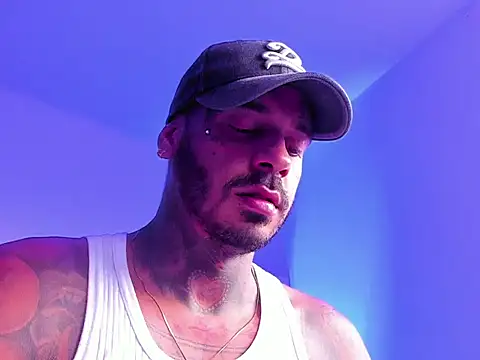 Snapshot of Saak_Okane chatting on 8, 7, 2026 Saak Okane online show from 8, 7, 2026