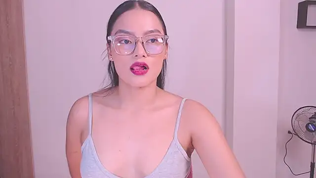 Snapshot of 1eve_rox chatting on 19, 11, 2025 1eve rox online show from 19, 11, 2025