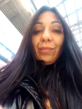 LeticiaWoods online show from 3, 12, 2024