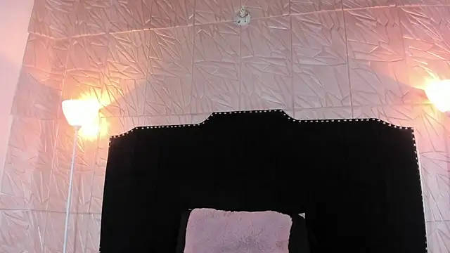 JennyRouse01 online show from 9, 9, 2025