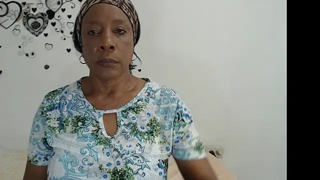 Snapshot of RoosePaarker chatting on 17, 12, 2025 RoosePaarker online show from 17, 12, 2025