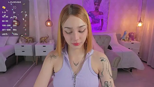 LITTLE-VIVI online show from 22, 1, 2025