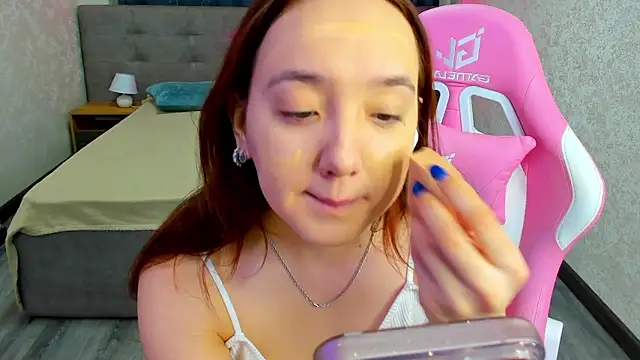 Fera1 Berry online show from 6, 2, 2025