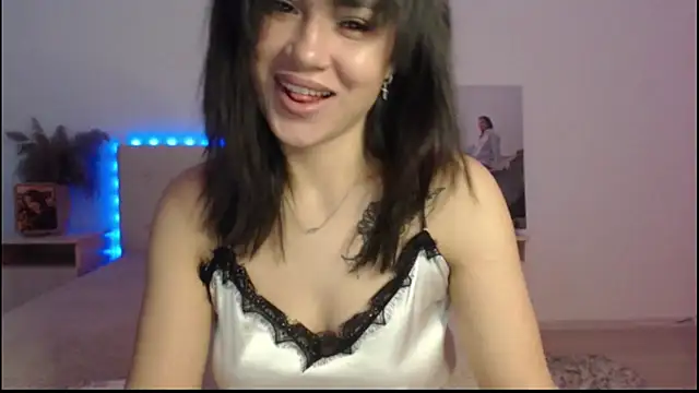 RoxannePure online show from 16, 10, 2025