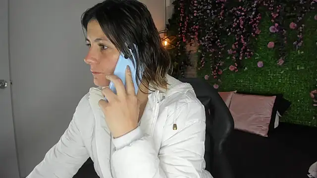 SarahDeyvis online show from 16, 2, 2026