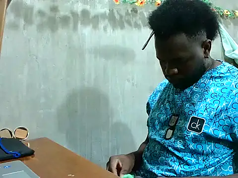 2ocmaxi online show from 17, 11, 2025