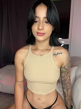 Snapshot of Ale_Lewis chatting on 14, 2, 2025 Ale Lewis online show from 14, 2, 2025