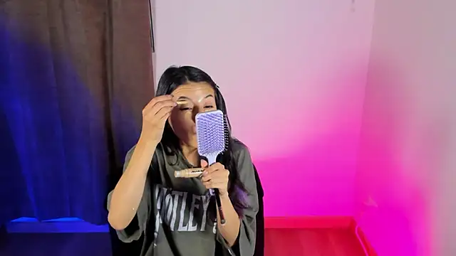 NanaRott online show from 10, 11, 2025