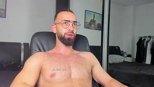 MichaelMasterss online show from 10, 1, 2025