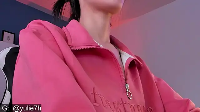  Jessy Moon  online show from 9, 11, 2025