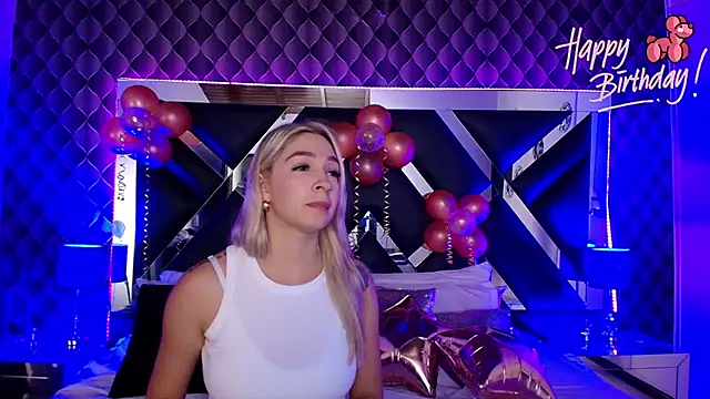 victoriaa lee  online show from 7, 10, 2025