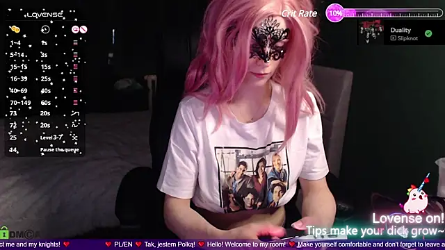 strawberry muffin online show from 13, 2, 2025